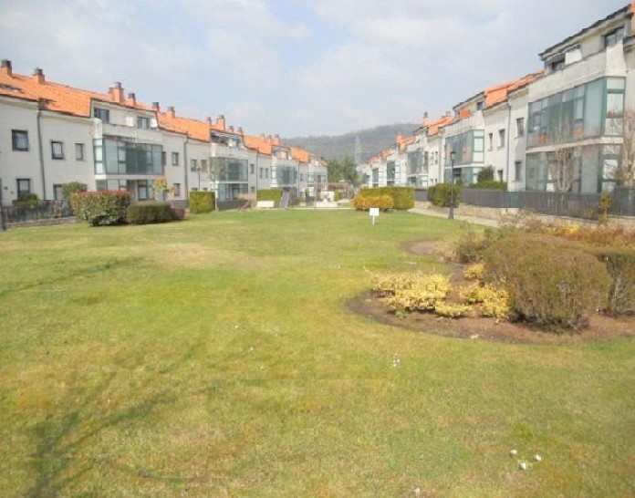 B_1081 -  Apartamento en  Bri�n